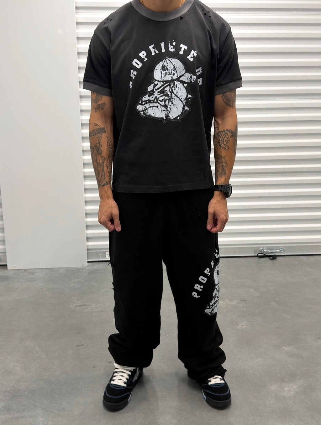 ‘PROPRIÉTÉ DE IDGAF’ Ringer Tee